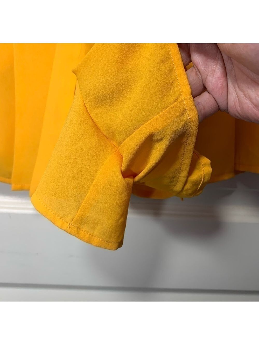 Aritzia Sunday Best Orange Tailored Pleaded Shorts Tie Waist Side Pockets Sz 2 - Picture 5 of 11